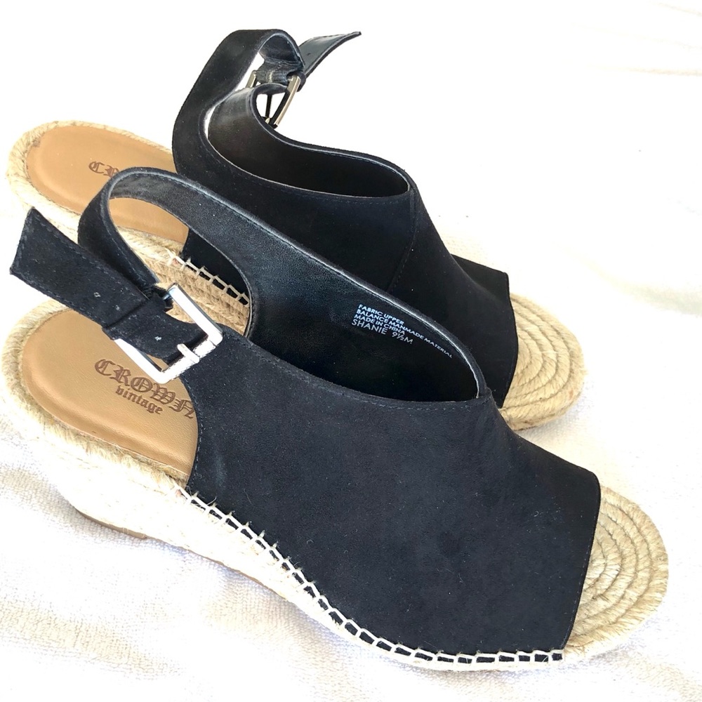 Black open toe , crown vintage, 3" wedge heel